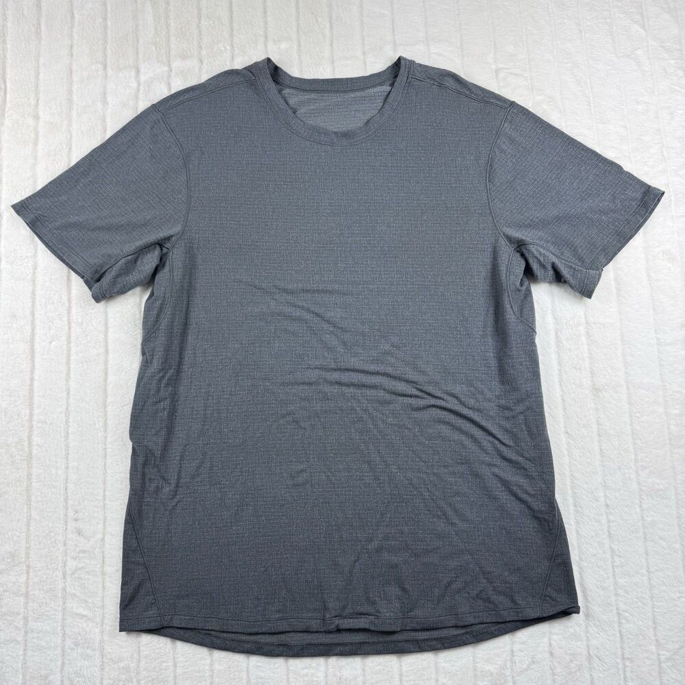 Lululemon T-Shirt Men's L Gray Running Athletic Performance Training Stretch